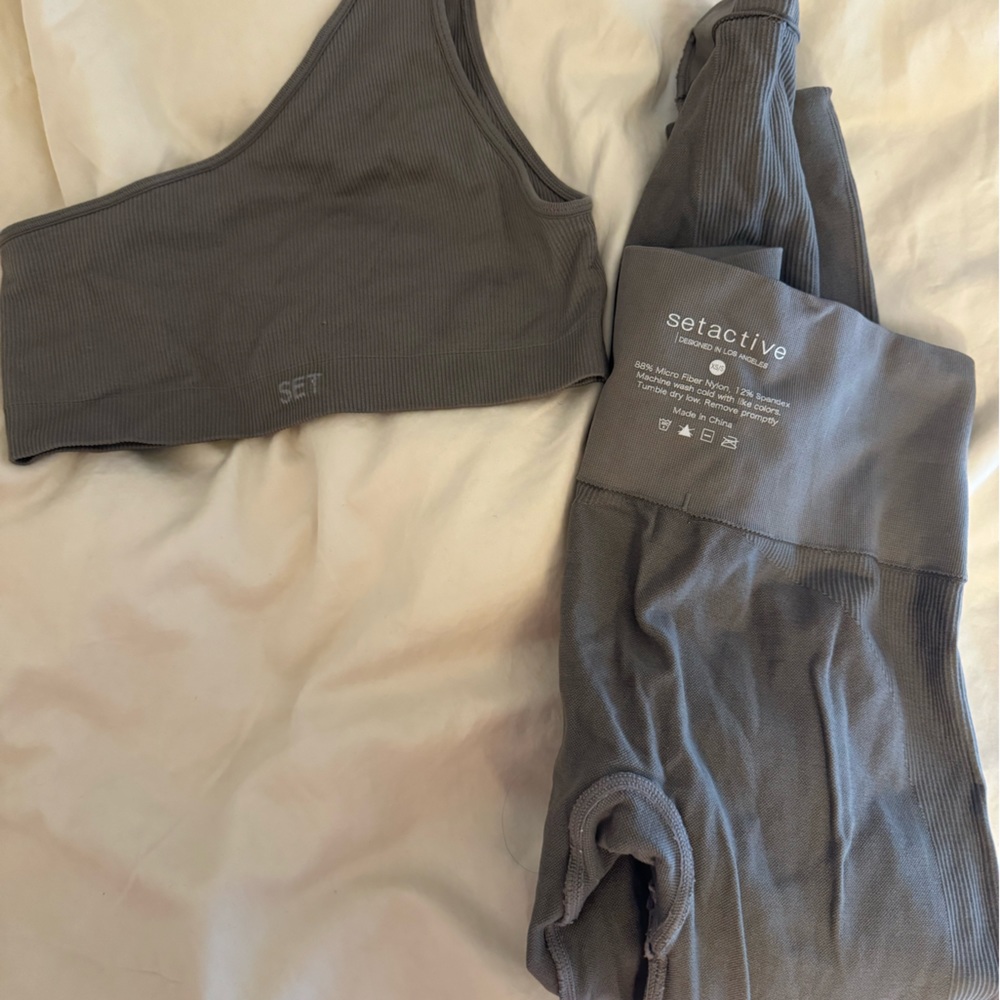 Set active one shoulder top and legging set XS/S